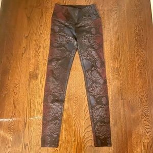 Noli Snakeskin leggings